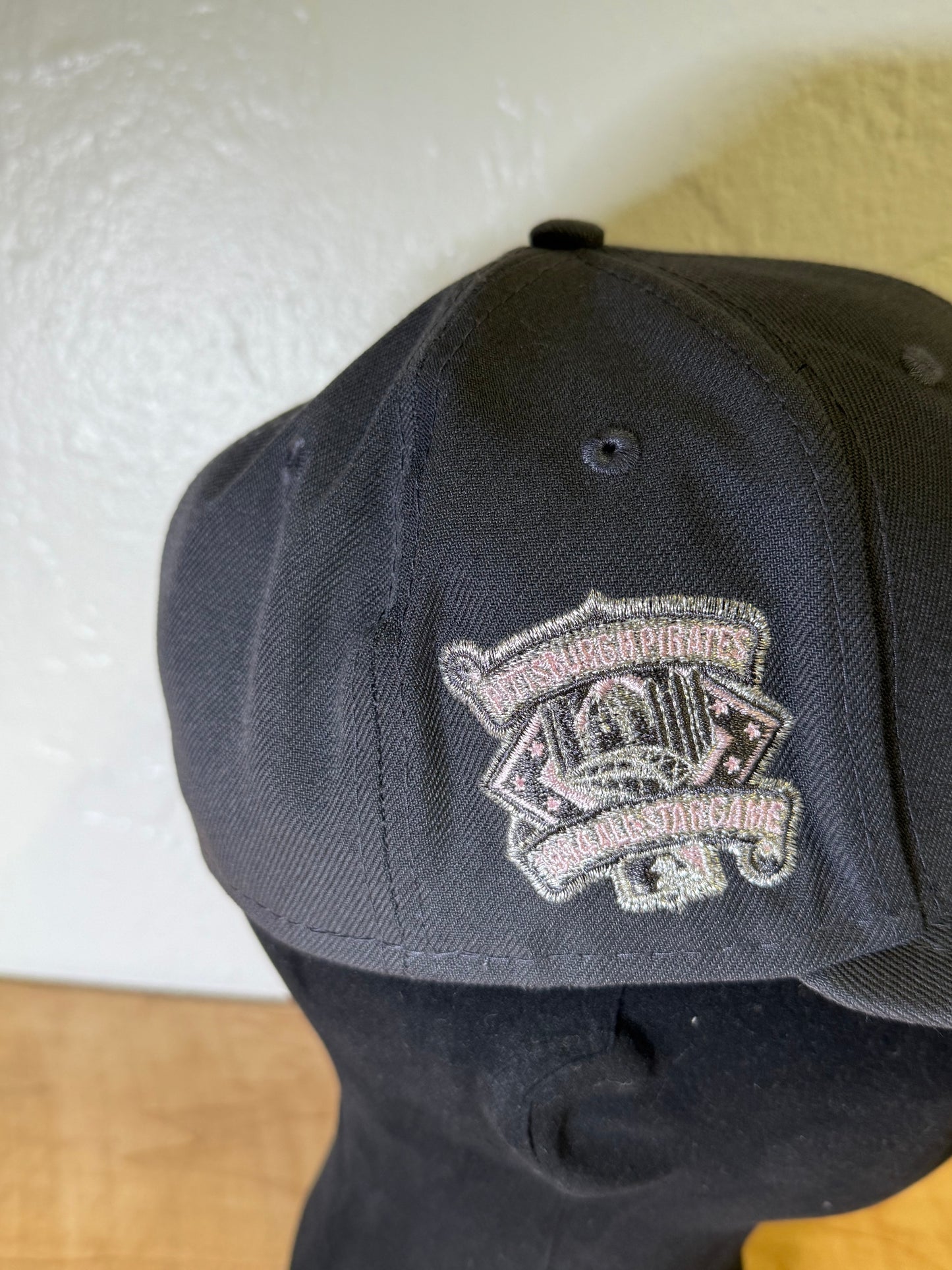 New Era Pittsburgh Pirates Size 6 7/8