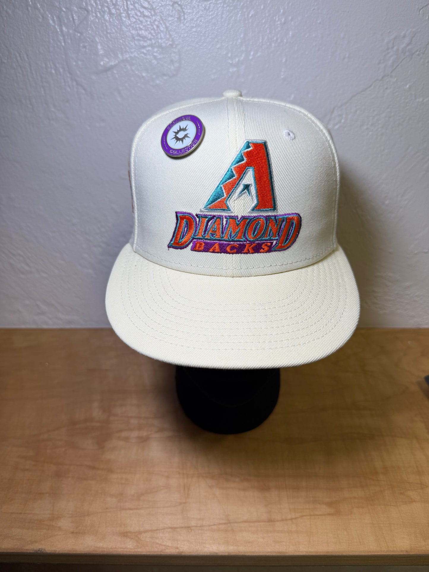 New Era x Capanova Arizona Diamondbacks Size 6 7/8