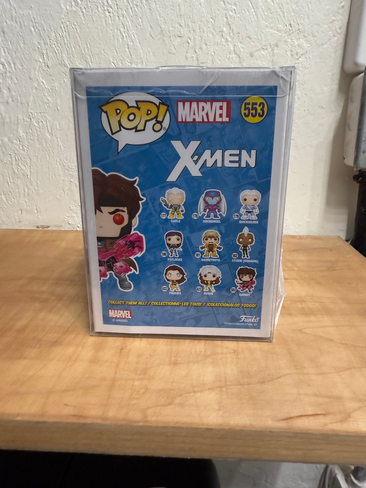 Funko Pop! Vinyl: Marvel - Gambit with Cards (Glows in the Dark) - #553