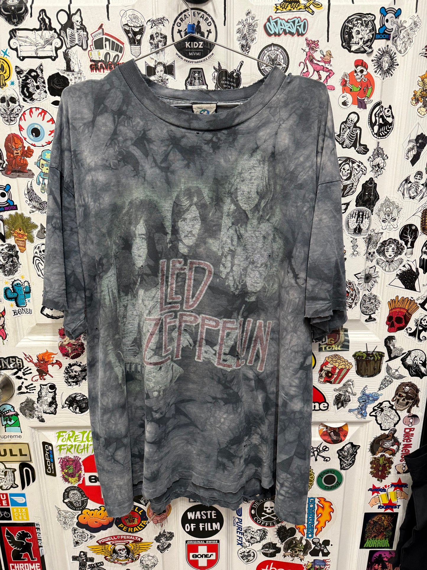 00's Led Zeppelin Large Print Shirt Size 2XL(Please Review Photos)