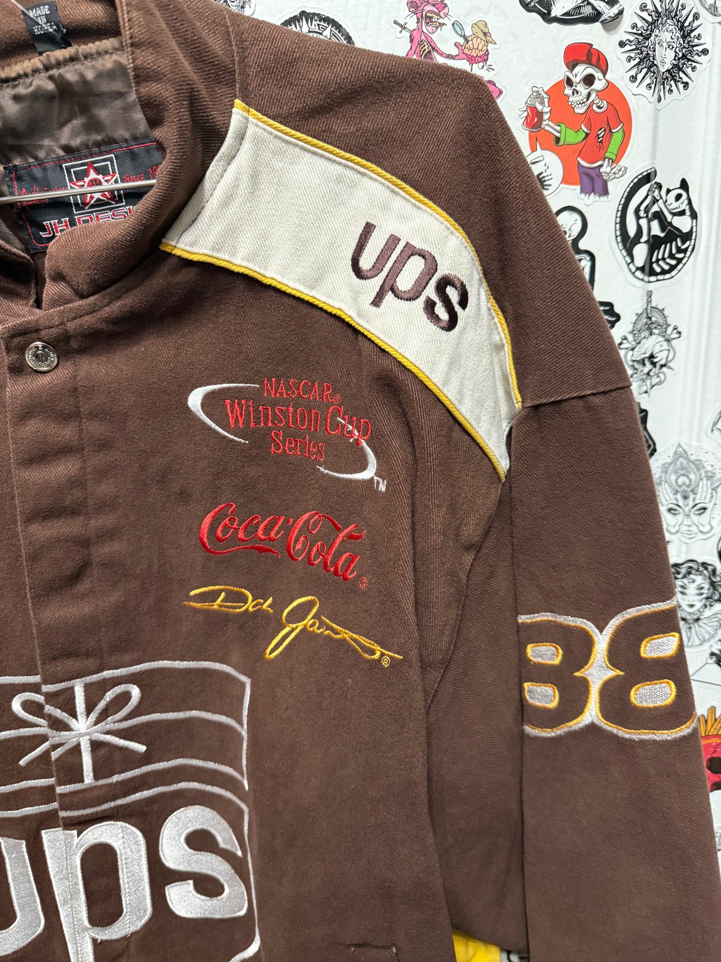 JH Design Dale Jarrett UPS Racing NASCAR Jacket Size XL