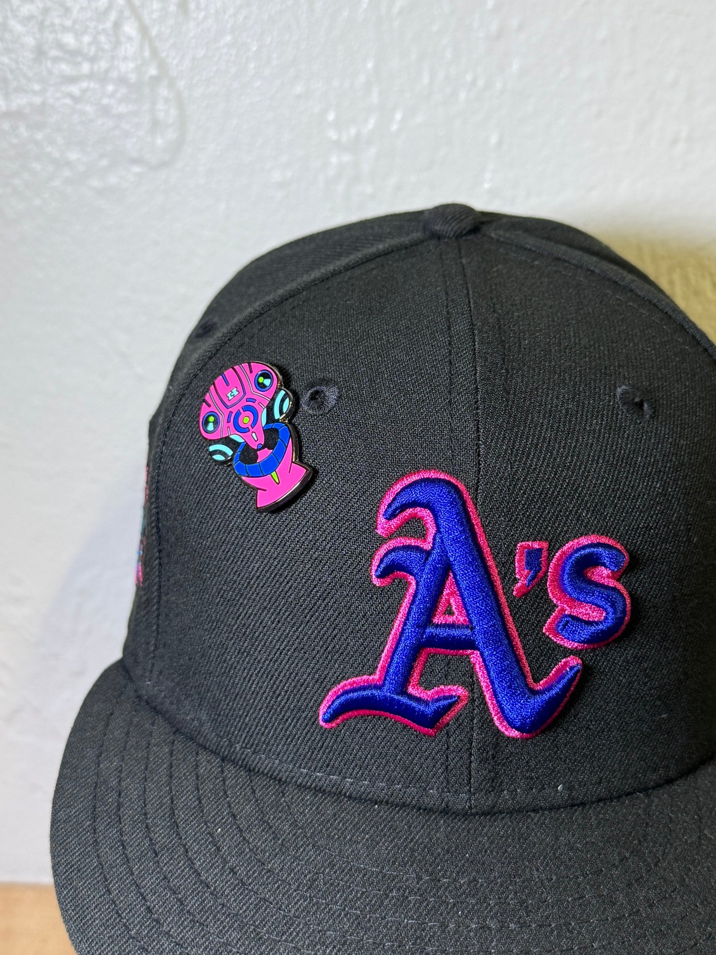 New Era x Hat Club Oakland A's Cyberpunk Size 7