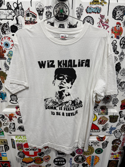 Wiz Khalifa "Damn, It Feels Good To Be A Taylor" Shirt Size XL